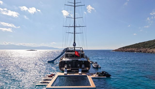 Oguz Khan Yacht 5