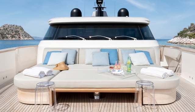 Fos Yacht 2