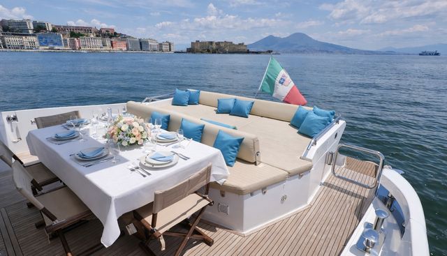 Luce Yacht 4