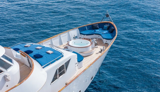 Ava Yacht 2