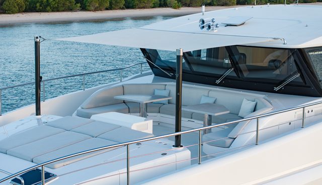 Aura Yacht 4