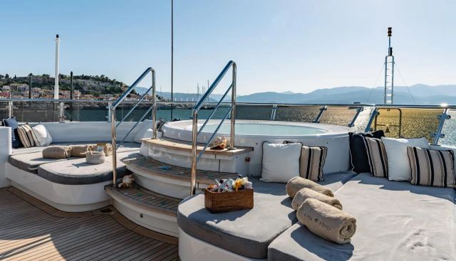Rare Find Yacht 2