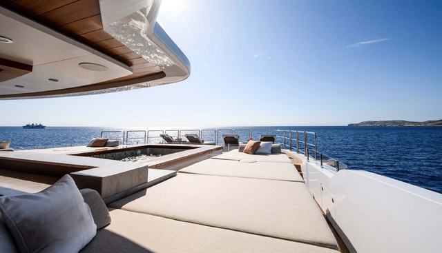 Life Saga Yacht 3