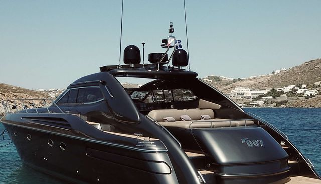 007 Yacht 5