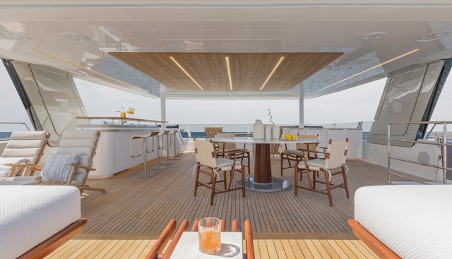 Pronto Yacht 4