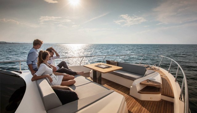 Yamas Yacht 2