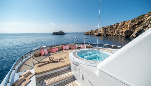 Delabongo Yacht 2