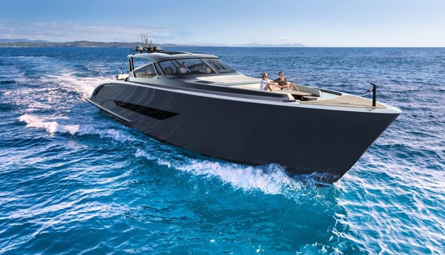 Double U Yacht 2