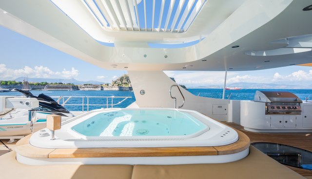 Serenity Yacht 2