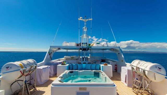 Grand Majestic Yacht 2
