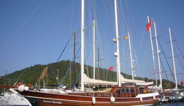 Sema Tuana Charter Yacht