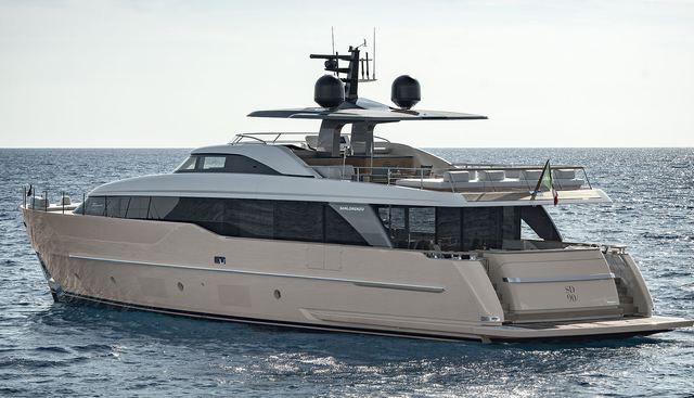 Penguins Yacht 4