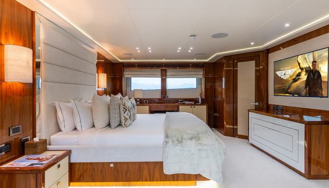 Anya Yacht 5