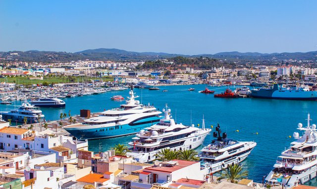 Spain simplifies clearance process for yacht charters in Spanish waters