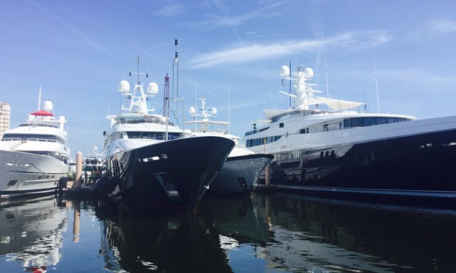 YachtCharterFleet Arrives At Palm Beach Show 2016