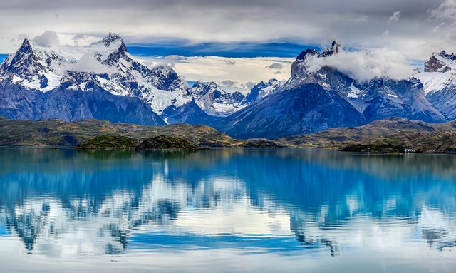 M/Y ‘Lauren L’ to charter in Patagonia this winter