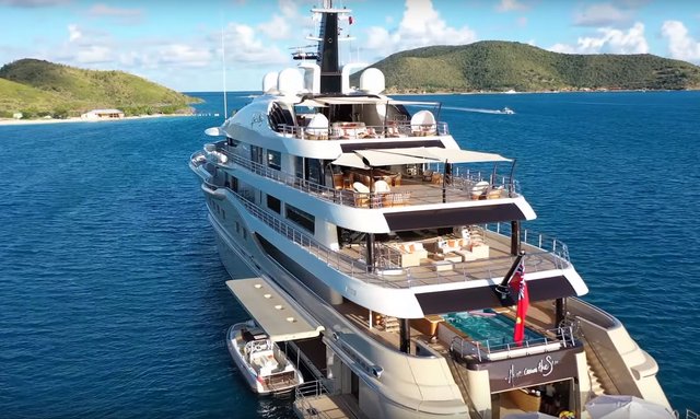 VIDEO: Superyacht ‘Here Comes the Sun’ in the British Virgin Islands 