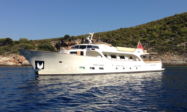 M/Y 'Conquest of 1966' Joins The Charter Fleet