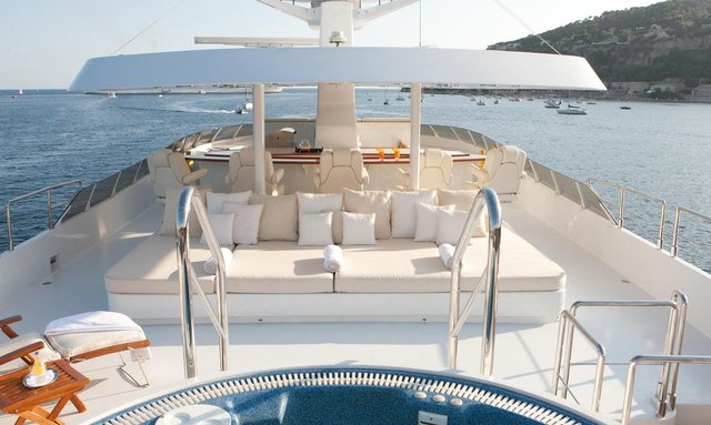 Special offer on Italy yacht charters with M/Y ‘Azzurra II’