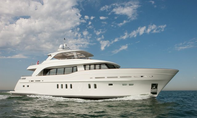 Charter favourite: Yacht FIREFLY available on the Amalfi Coast