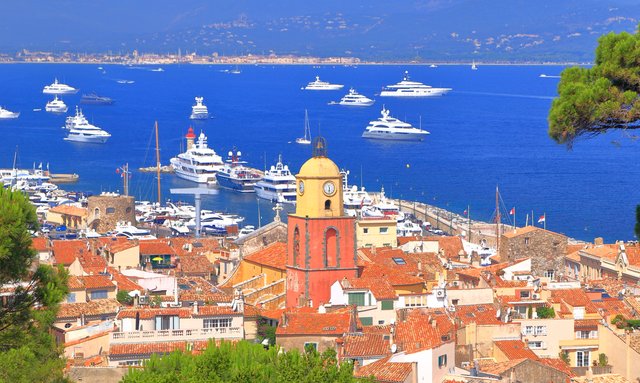 What Pampelonne Bay's new anchoring rules mean for Mediterranean yacht charters