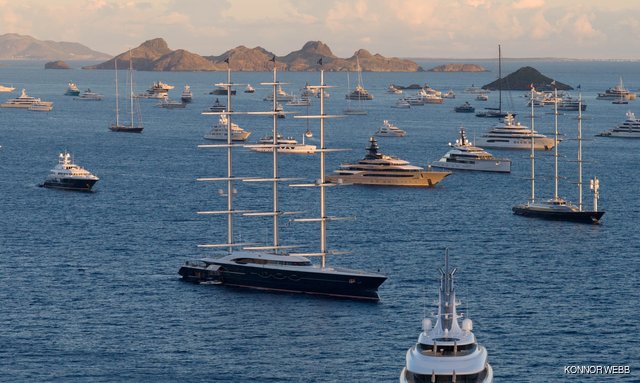 Welcoming 2026 with a bang! St Bart's New Year's Eve celebrations break records with largest ever fleet of Caribbean yacht charters 