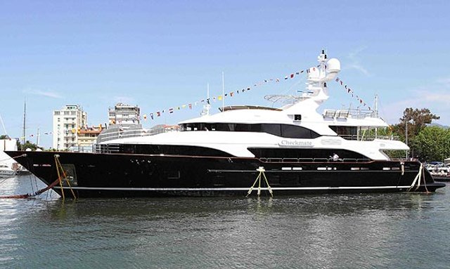 Reduced Rates on M/Y CHECKMATE