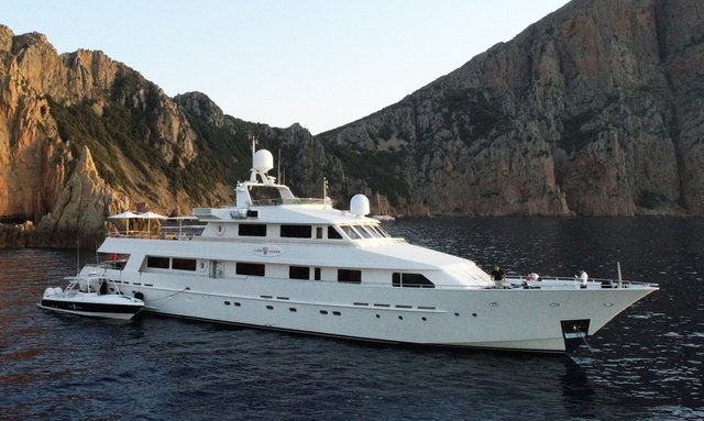 Heesen superyacht LIONSHARE available for Mediterranean yacht charter 