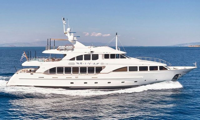 RIVA I Yacht Rental Offer: 10% Off May 2026 Greece Yacht Charters