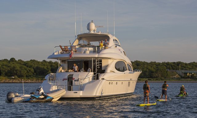 M/Y ‘Gale Winds’ Offers July Fourth Charter