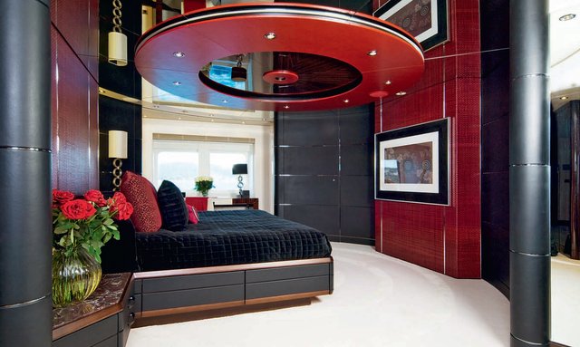 Impressive Owner's suite on Slipstream