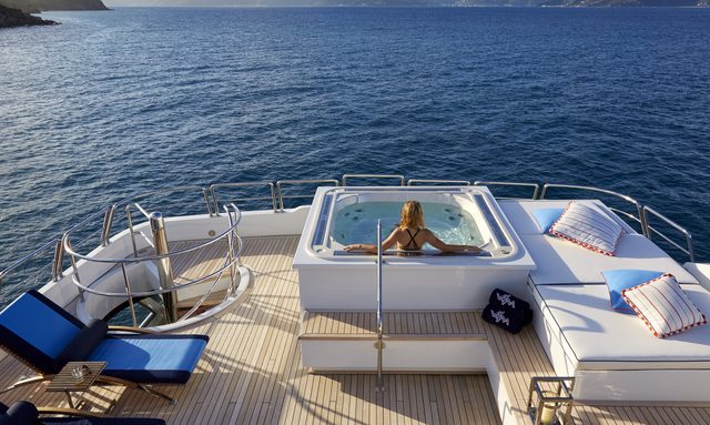 M/Y 'Victoria Del Mar' Offers Special Rate