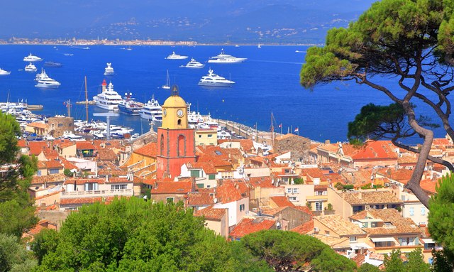 What Pampelonne Bay's new anchoring rules mean for Mediterranean yacht charters