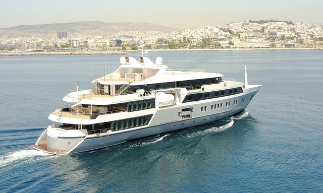 M/Y SERENITY Available for Peak Season Charter