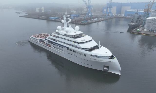 Explorer yacht SHACKLETON embarks on sea trials