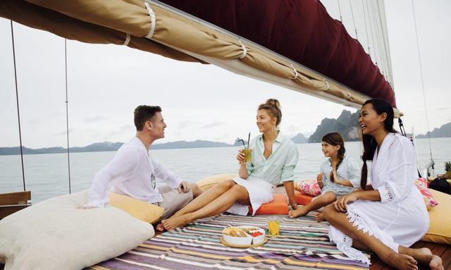 Escape to Thailand On Board S/Y ‘Orient Pearl’