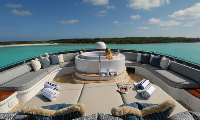 Celebrate the Holidays On Board M/Y ‘Sweet Escape’