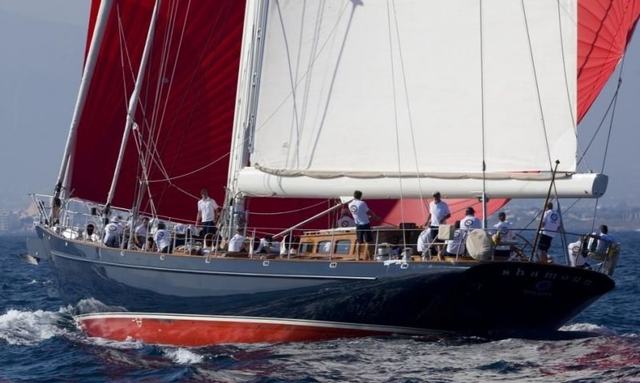 S/Y SHAMOUN Takes Bookings in Fiji and Tahiti