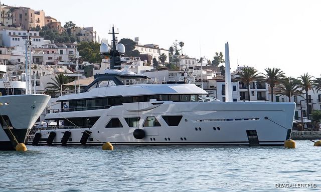 IGY Ibiza welcomes Balearics yacht charters with new superyacht expansion