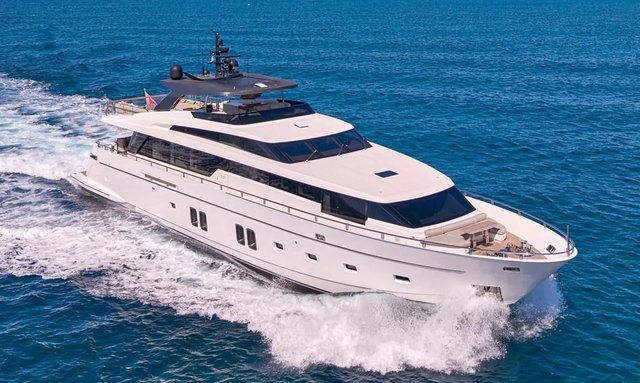 Fill-the-Gap Offer: Save 10% on Greece Yacht Charters Aboard Luxury Yacht WOMBAT
