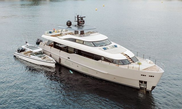 Sanlorenzo motor yacht SAL offers 10% off remaining August yacht charters in the West Mediterranean