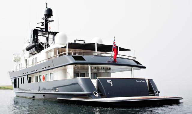 M/Y RH3 Offers Special Deal For The Holidays