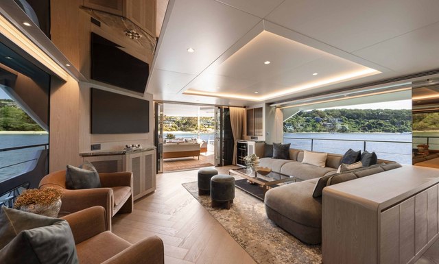 HORIZON FD90 Yacht Charter | Horizon Luxury Yachts for Charter