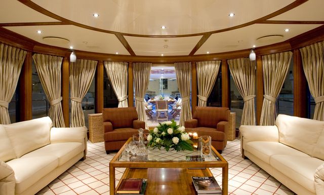 Classic Yacht Charter Fleet | YachtCharterFleet