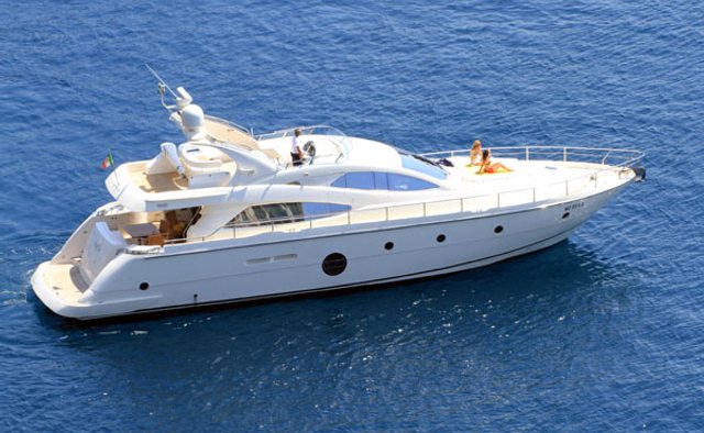 Gaffe yacht charter Aicon Motor Yacht
                        