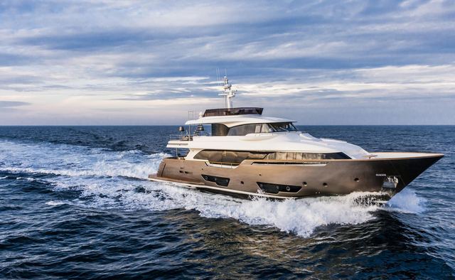 Yvonne Yacht Charter in France