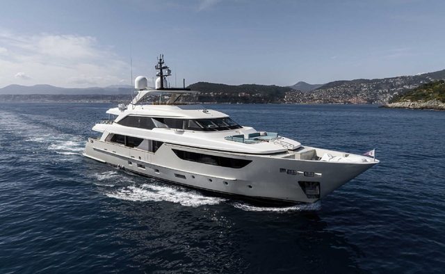 Premura Yacht Charter in Portisco