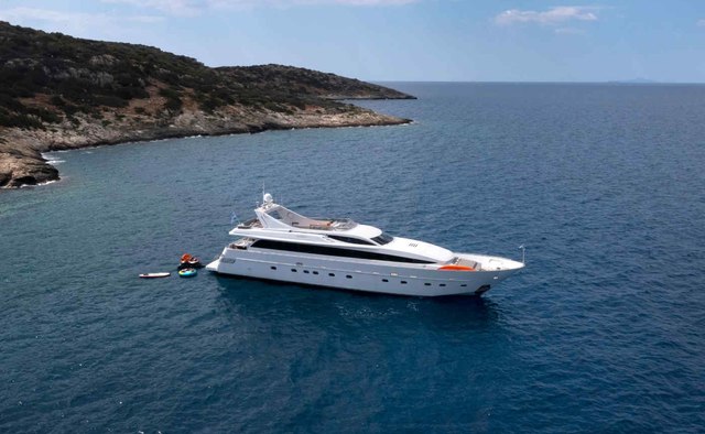 Tropicana yacht charter Admiral Yachts Motor Yacht
                        