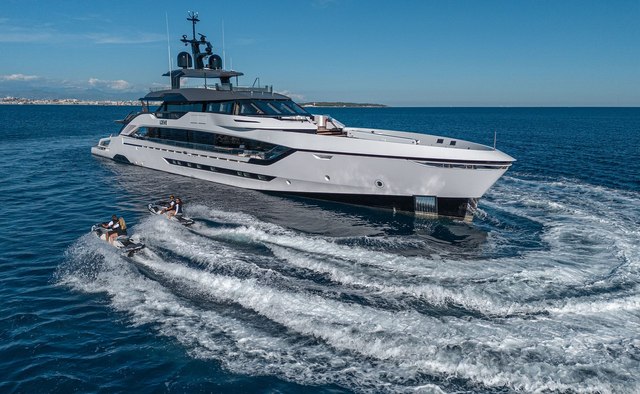 Loewe Yacht Charter in West Mediterranean