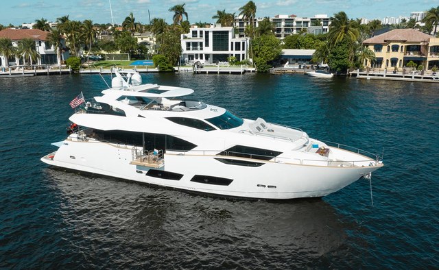 Mirracle yacht charter Sunseeker Motor Yacht
                        